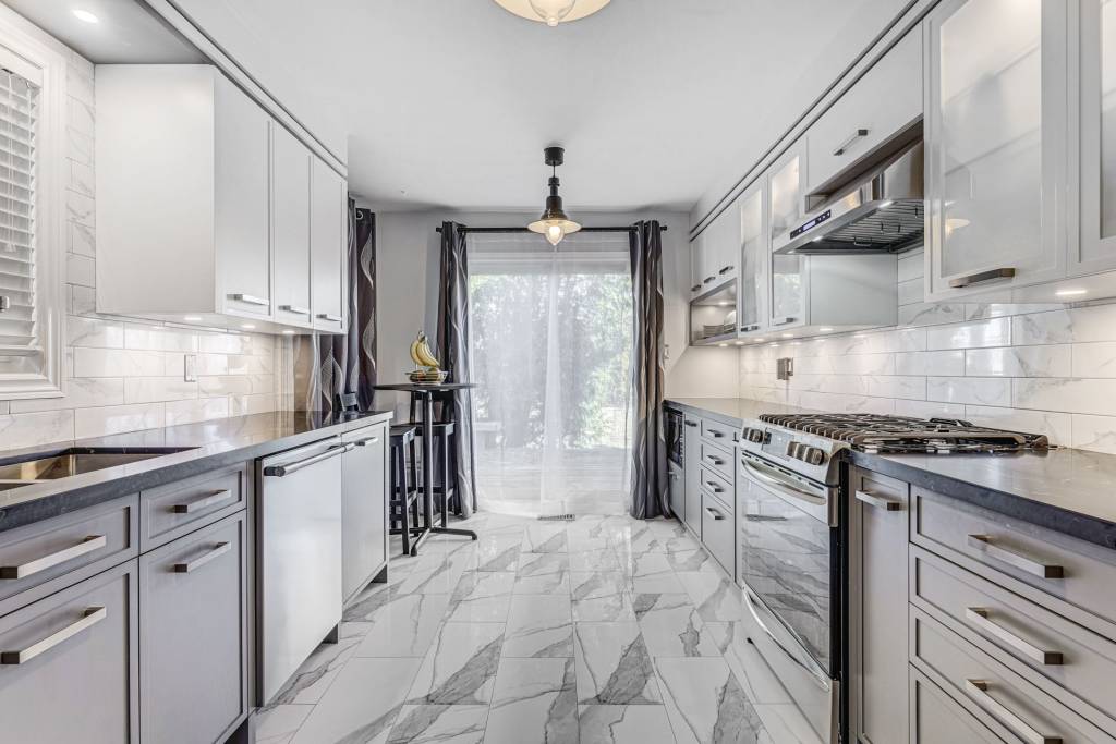 marble kitchen countertop - kitchen countertops toronto