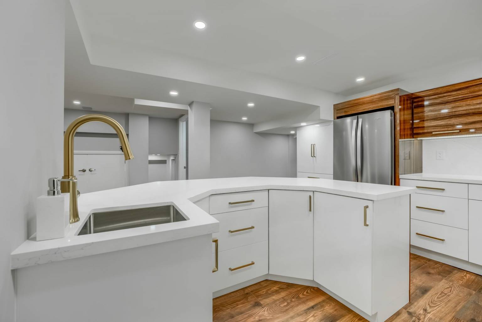 Custom Kitchen Cabinet in Brampton - ClearView Kitchens