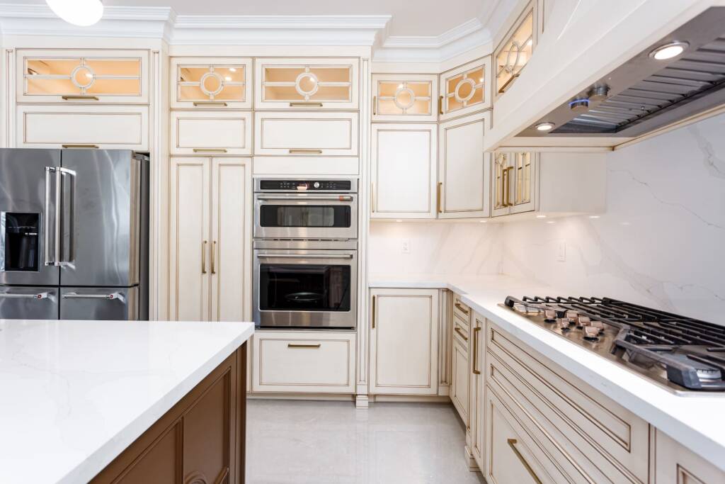 white-kitchen-design-ideas-toronto