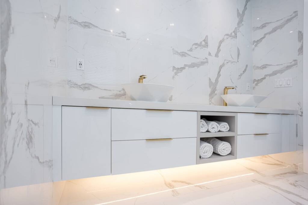 stylish marble designed master bathroom in richmond hill