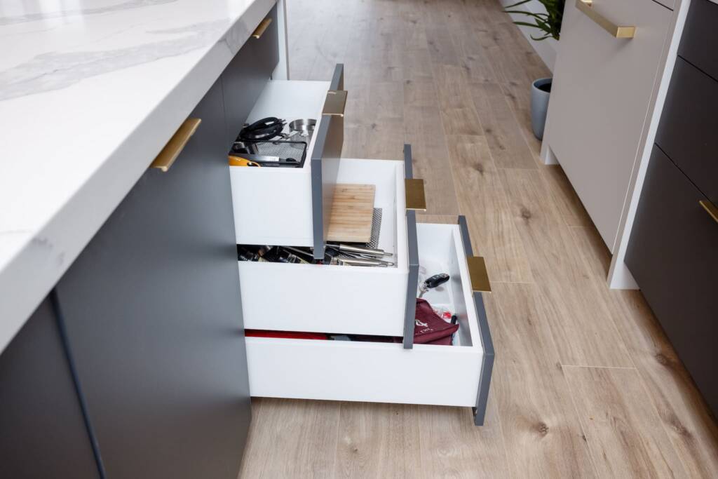 ultra modern kitchen drawer in richmond hill