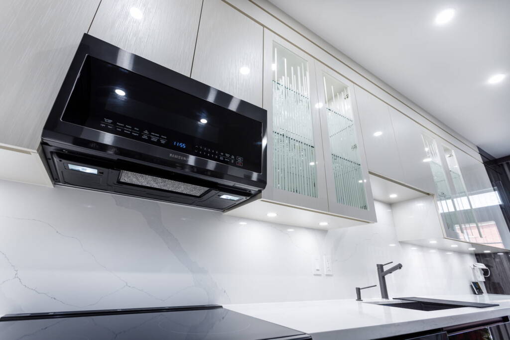 custom glass white kitchen cabinets-in-richmond-hill