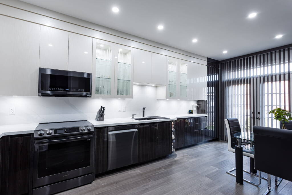 two toned custom kitchen cabinets with a high gloss cabinetry