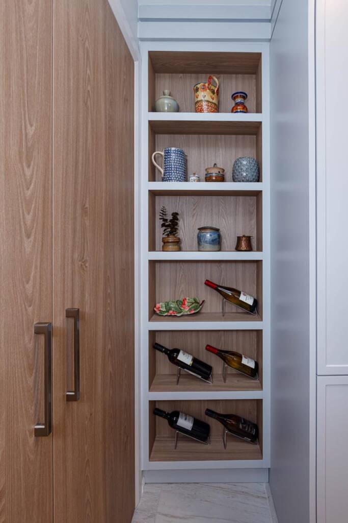 modern-custom-pantry-done-by-clear-view